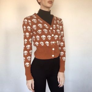 Knit skull halloween sweater tcec size S/M
